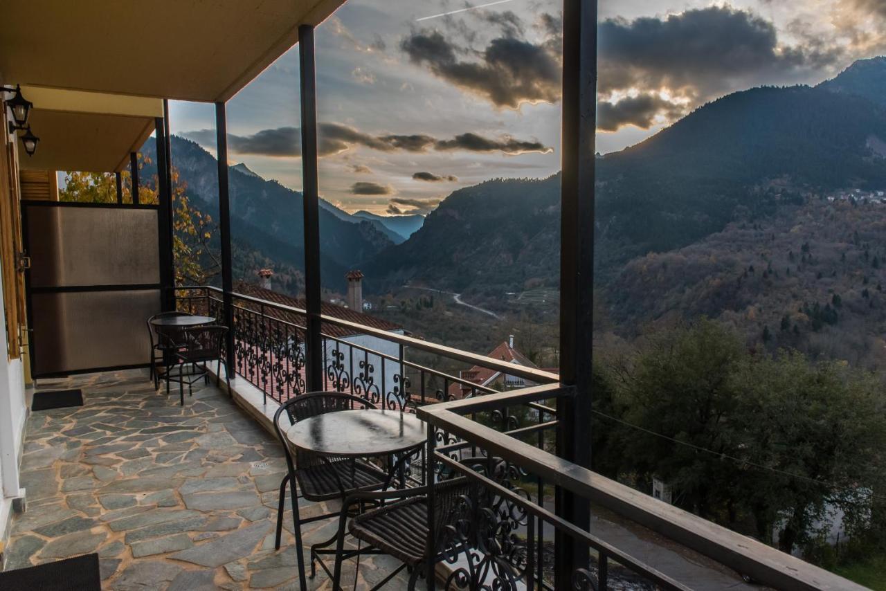 Hotel Το Ηλιοβασίλεμα à Mega Chorio Extérieur photo