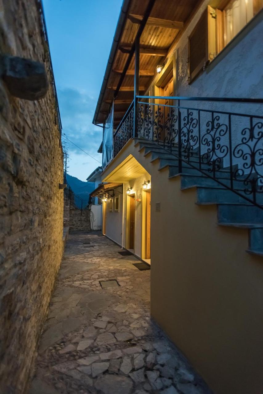 Hotel Το Ηλιοβασίλεμα à Mega Chorio Extérieur photo