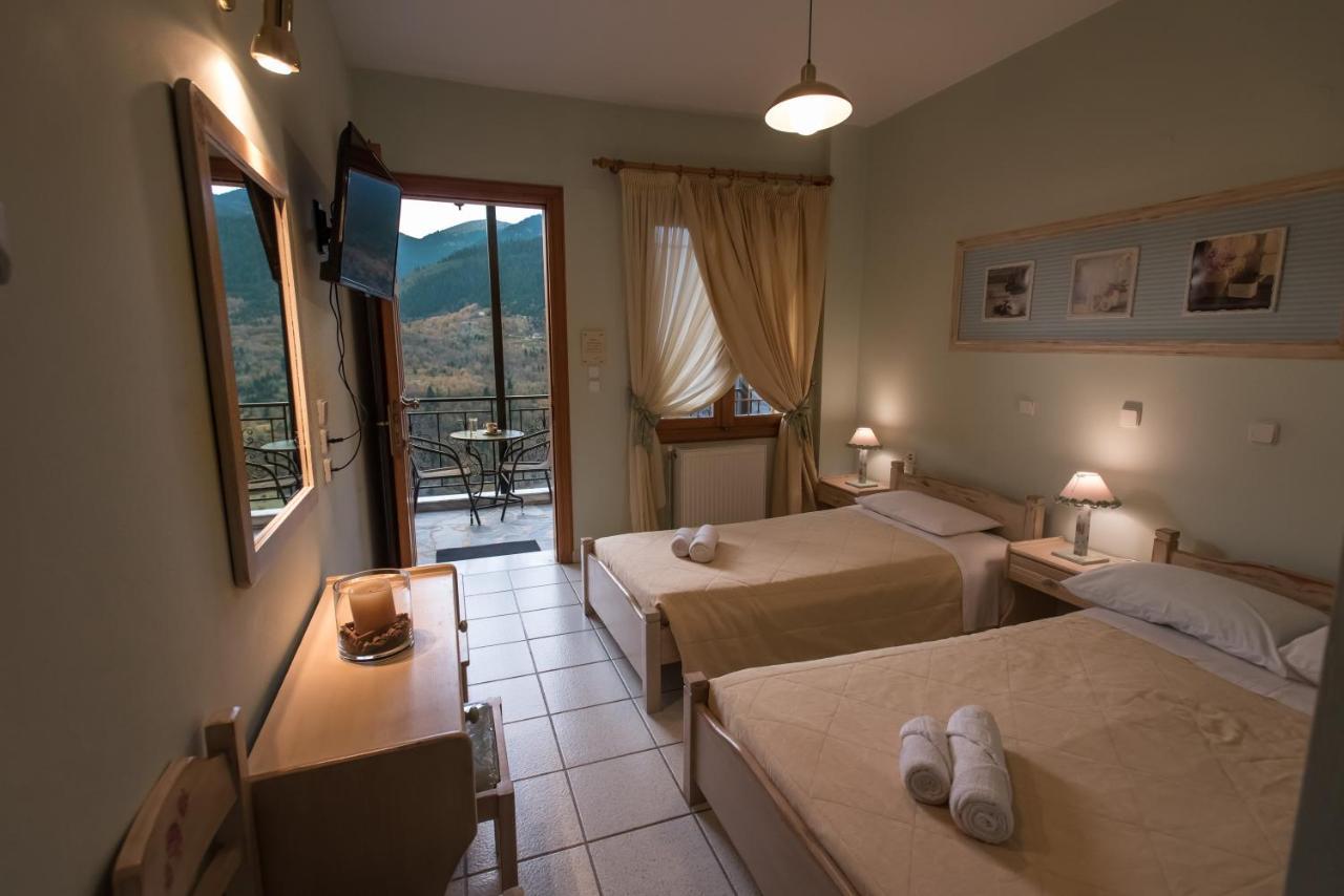 Hotel Το Ηλιοβασίλεμα à Mega Chorio Extérieur photo