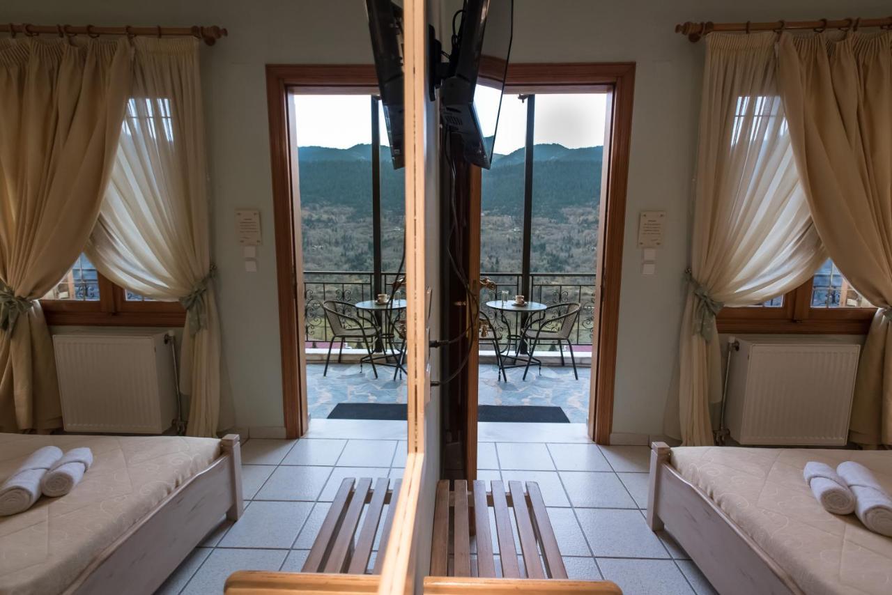 Hotel Το Ηλιοβασίλεμα à Mega Chorio Extérieur photo